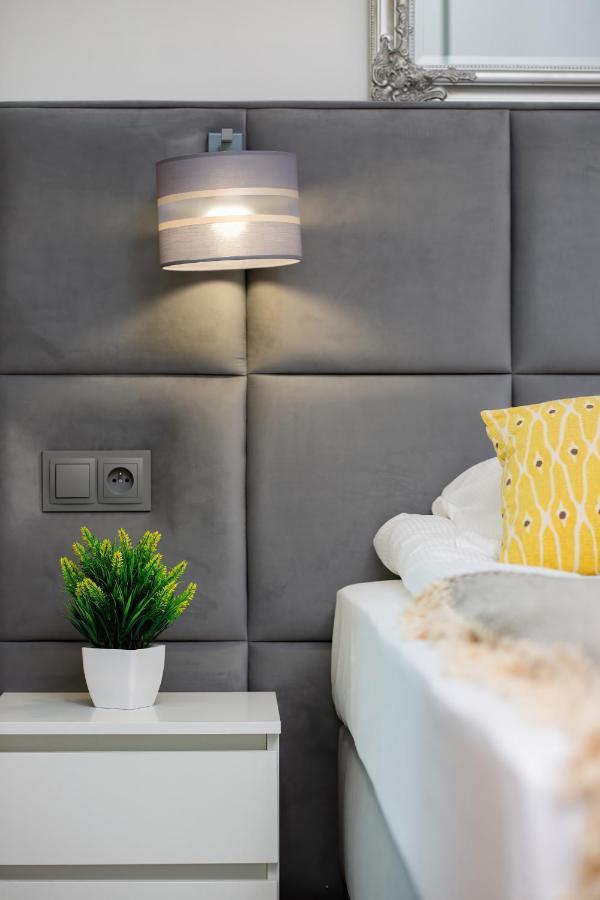 Apartments With Parking Warsaw Business Center By Noclegi Renters 외부 사진