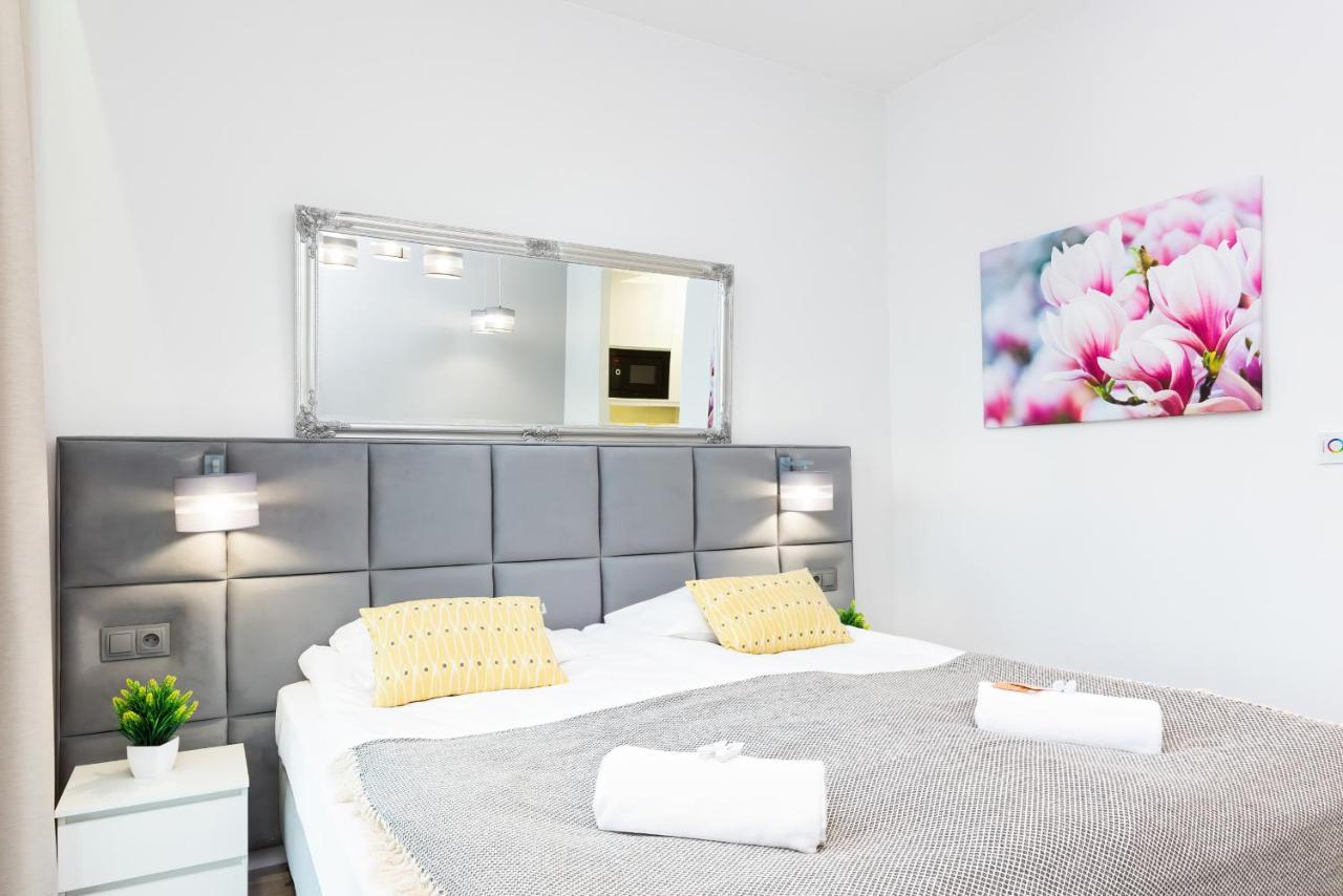 Apartments With Parking Warsaw Business Center By Noclegi Renters 외부 사진