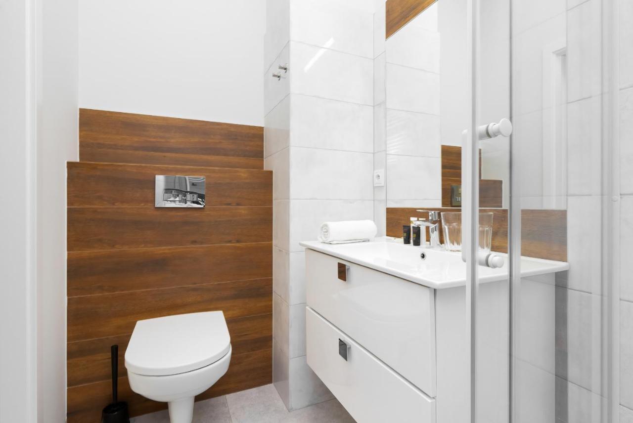 Apartments With Parking Warsaw Business Center By Noclegi Renters 외부 사진